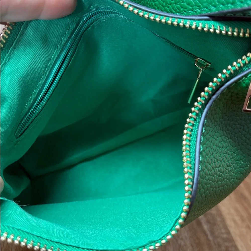 Unbranded Kelly Green ManMade Materials Small Handbag